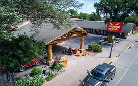 Moose Creek Lodge & Suites